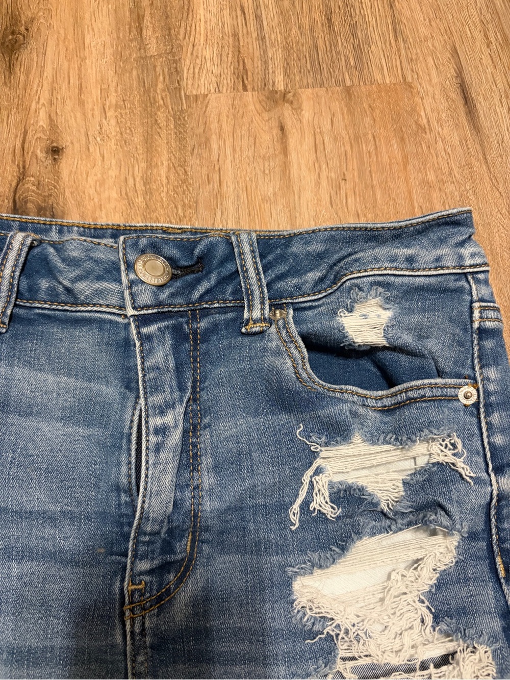 Women’s American Eagle Outfitters Distressed Denim Mini Skirt - Medium Wash - Picture 2 of 7